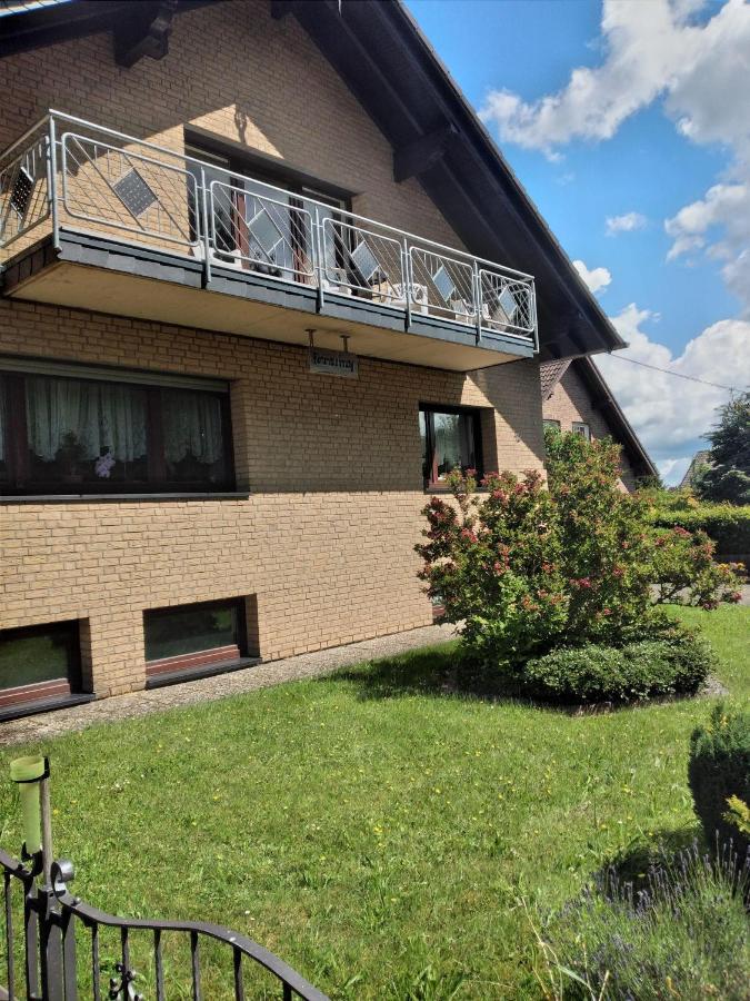 Ferienwohnung-Freuen Бланкенгайм Екстер'єр фото